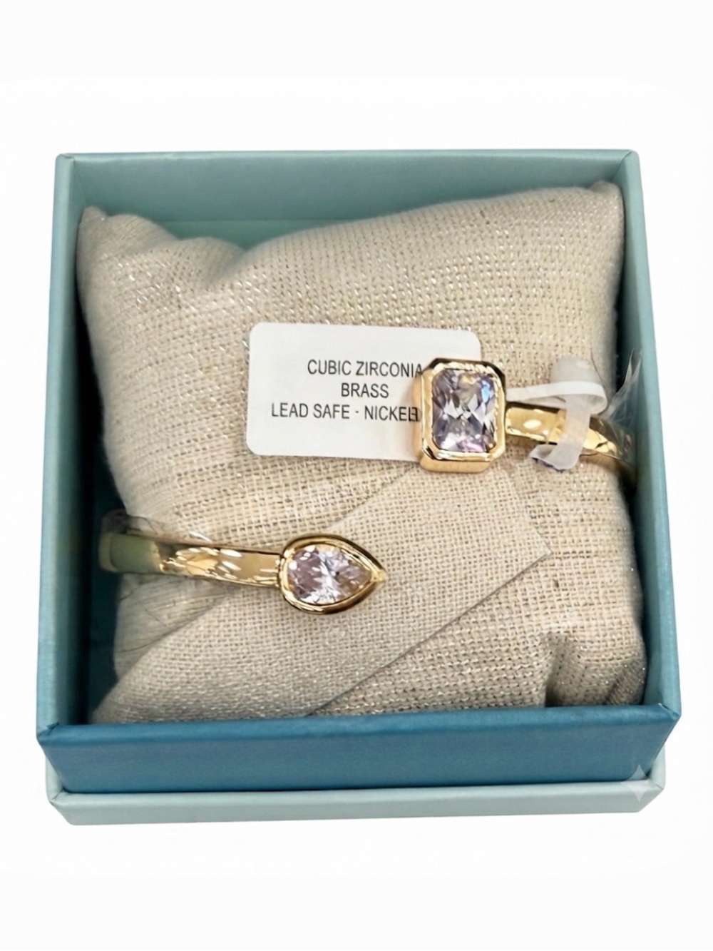 NWT ⚜️💎⚜️ Piper K Golden Tone Brass & Cubic Zirconia Bracelet